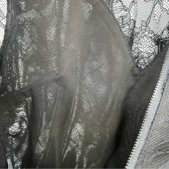 Misha Collection Lace Ruffle Trumpet Bell Sleeve‎ Blouse - Picture 10 of 16